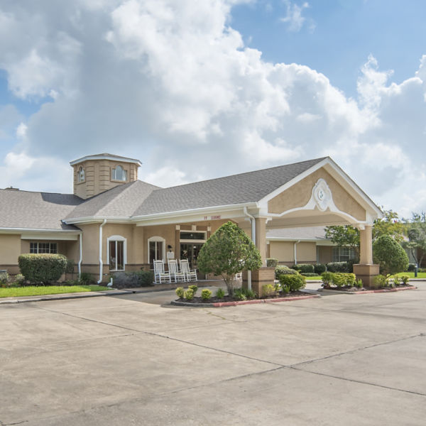 Brookdale Lake Charles Entrance
