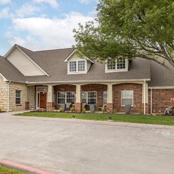 Brookdale Lewisville Entrance