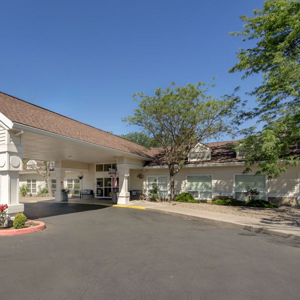 Brookdale Medford Entrance