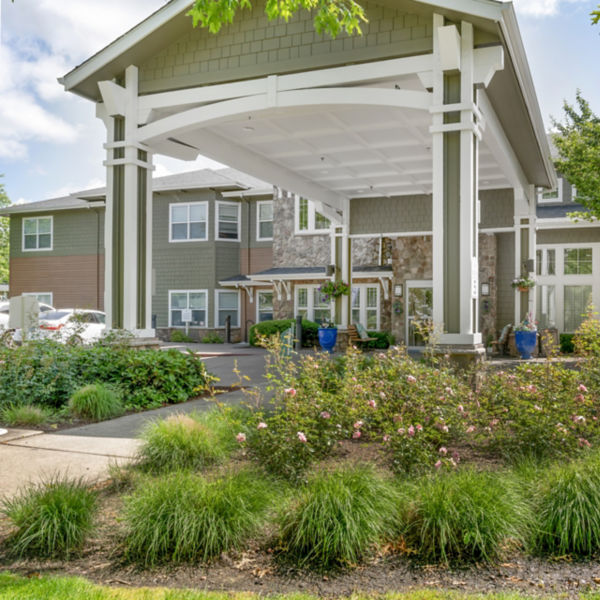 Brookdale Newberg Entrance