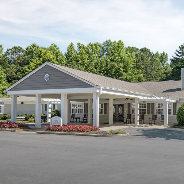 Brookdale Newnan Entrance
