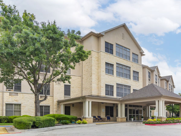 Brookdale Northwest Hills Entrance