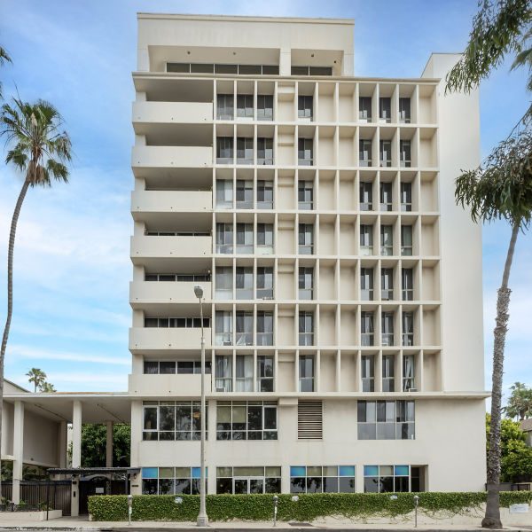 Brookdale Ocean House Main Entrance