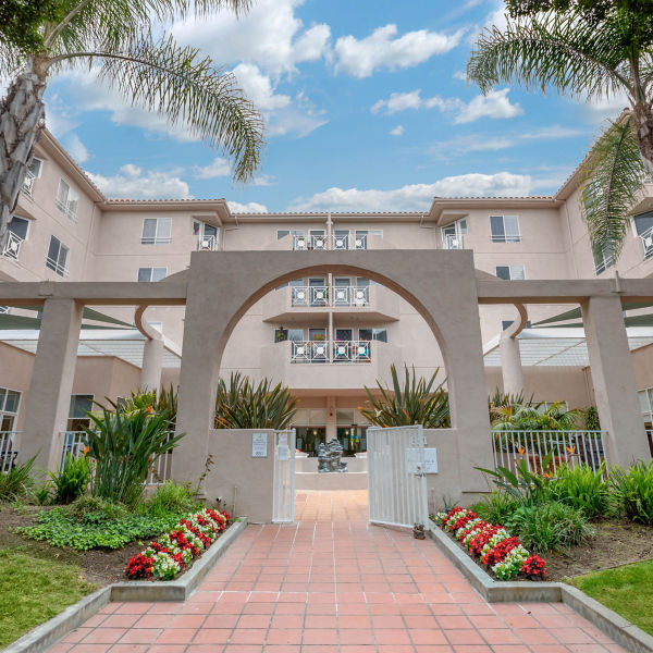 Brookdale Santa Monica Gardens Entrance