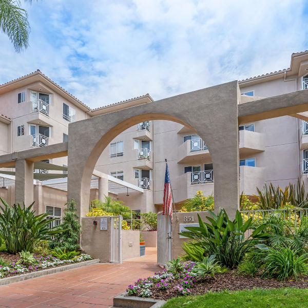 Brookdale Santa Monica Gardens Main Entrance