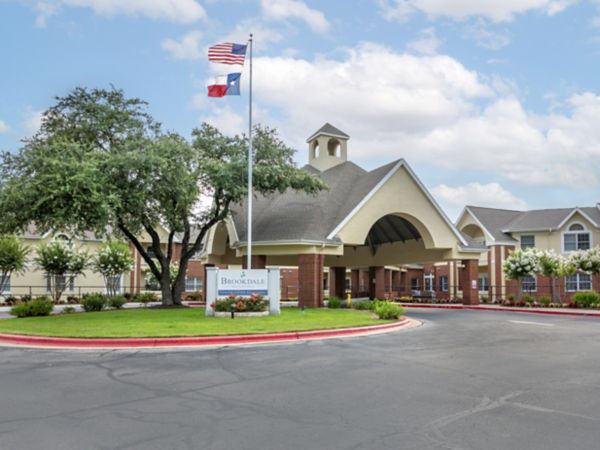 Brookdale Westlake Hills Entrance