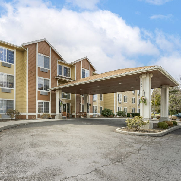 Brookdale Yakima Entrance