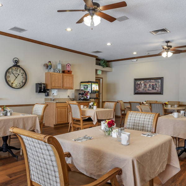 Brookdale Briargate Dining Room