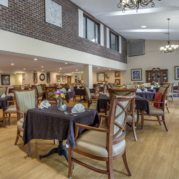 Brookdale Bristol Large Dining Room