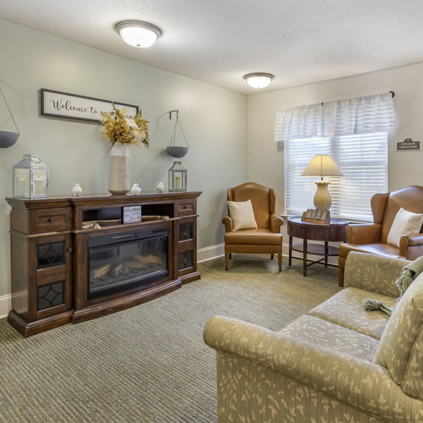 Brookdale Burlington Mc Community Living Room