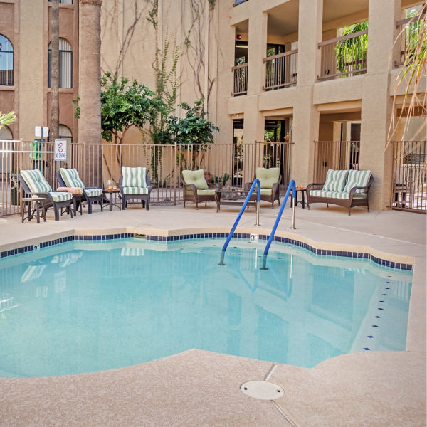 Brookdale Central Paradise Valley Pool
