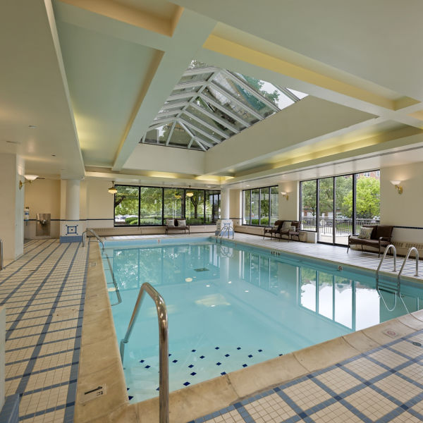 Brookdale Des Plaines Pool