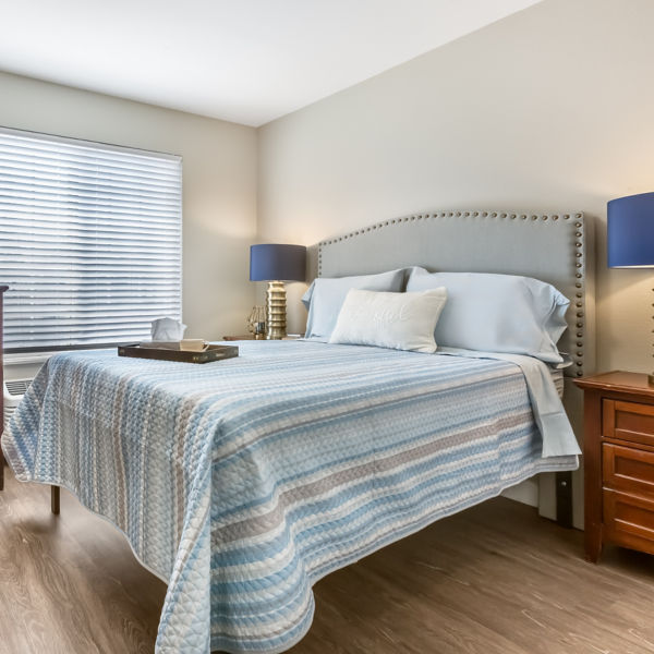 Brookdale East Arbor Apartment Bedroom