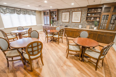 Lake Orienta Bistro