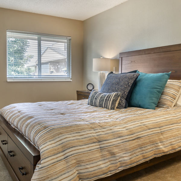 Meridian Arvada Apartment Bedroom