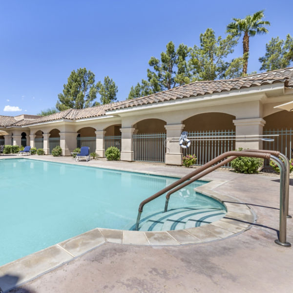Brookdale Mirage Inn Pool