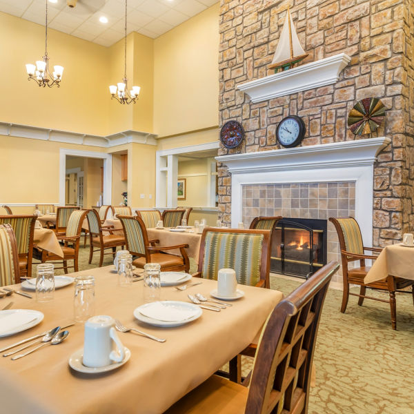 Brookdale Niskayuna Community Dining Room