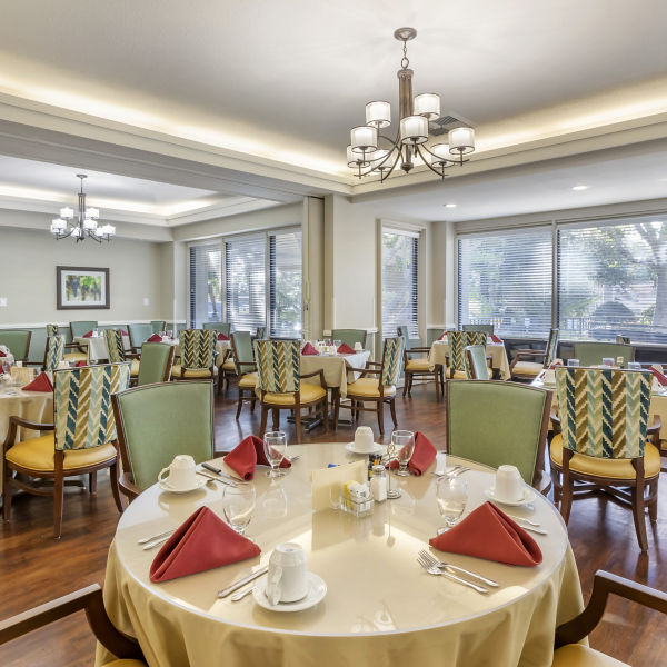 Brookdale Nohl Ranch Dining Room