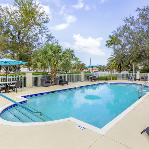 Brookdale North Naples Pool