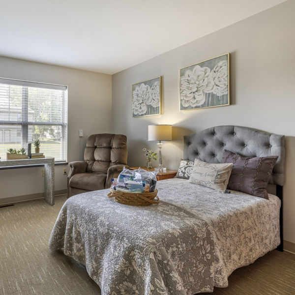 Brookdale Onalaska Apartment Bedroom