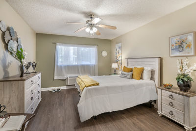 Paddock Hills Apartment Bedroom