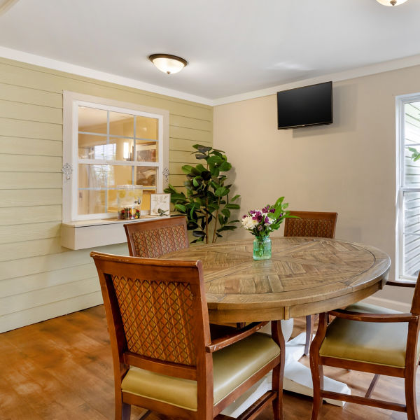 Brookdale Pinehurst Park Sunroom