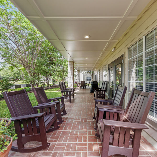 Brookdale Round Rock Patio