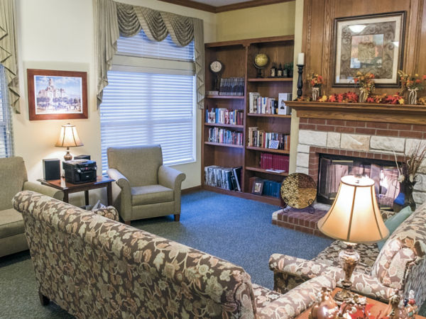 Brookdale Weatherford Tx Community Living Room
