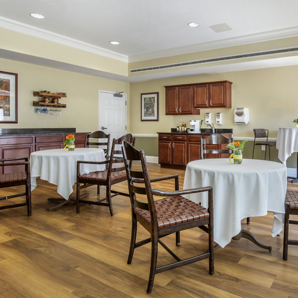 Brookdale Woodward Estates Private Dining Room