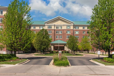 Brookdale Glen Ellyn | Independent & Assisted Living Glen Ellyn