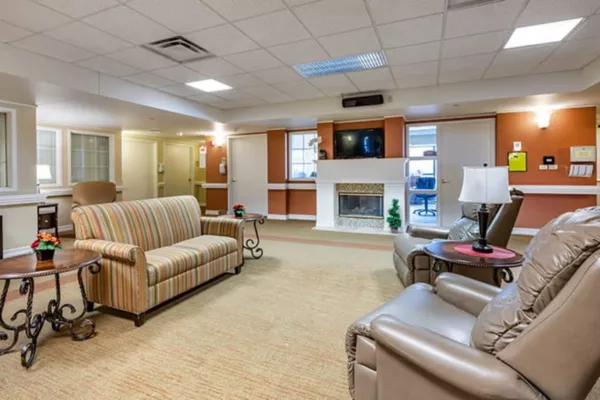 Brookdale Skyline Skilled Nursing Living Room