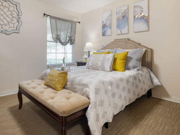 Brookdale Centennial Park Apartment Bedroom