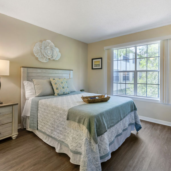 Brookdale Chambrel Pinecastle Apartment Bedroom