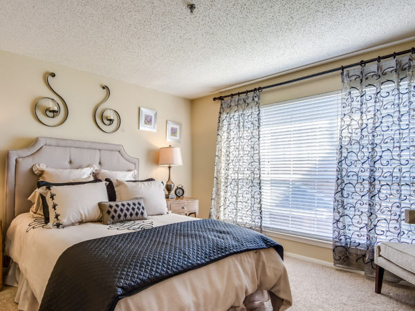 Brookdale Club Hill Apartment Bedroom