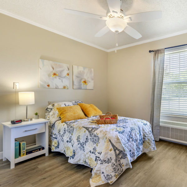 Brookdale Denton North Apartment Bedroom