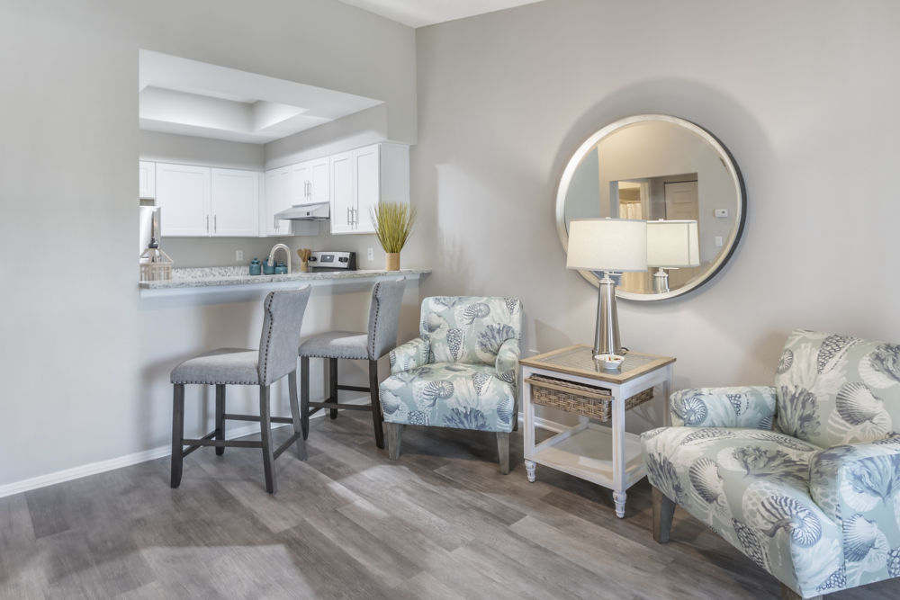 Fort Meyers Cypress Lake Apartment Living Room