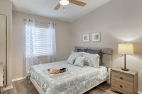 Fort Meyers Cypress Lake Apartment