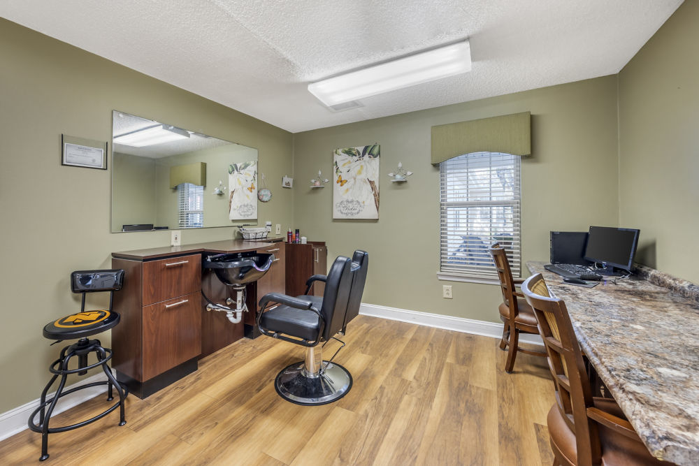 Goodlettesville Mc Salon