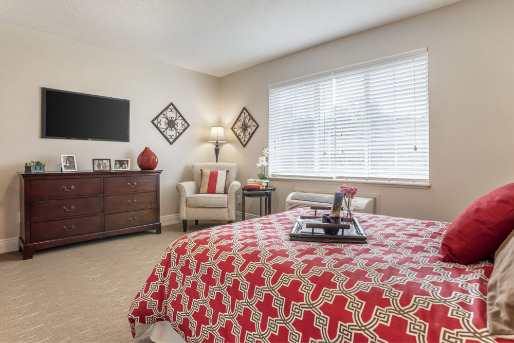 Al Apartment Bedroom