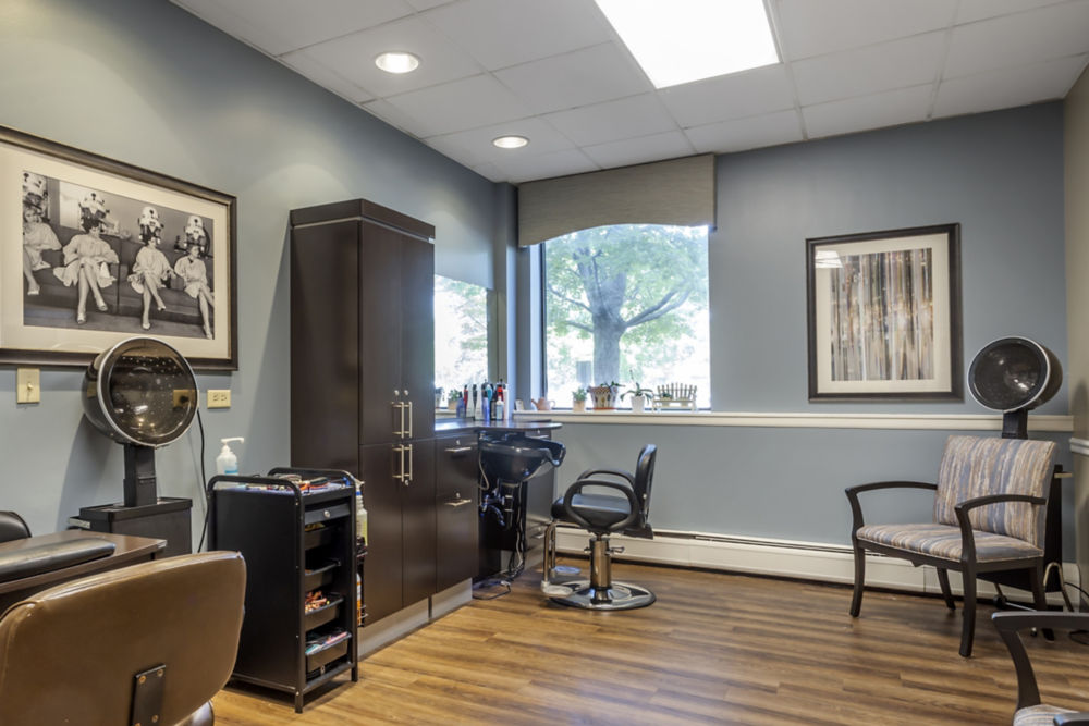 Hawthorne Lakes Salon