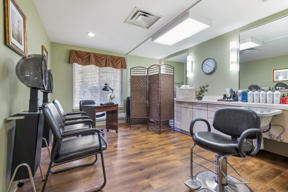 Lakewood Salon