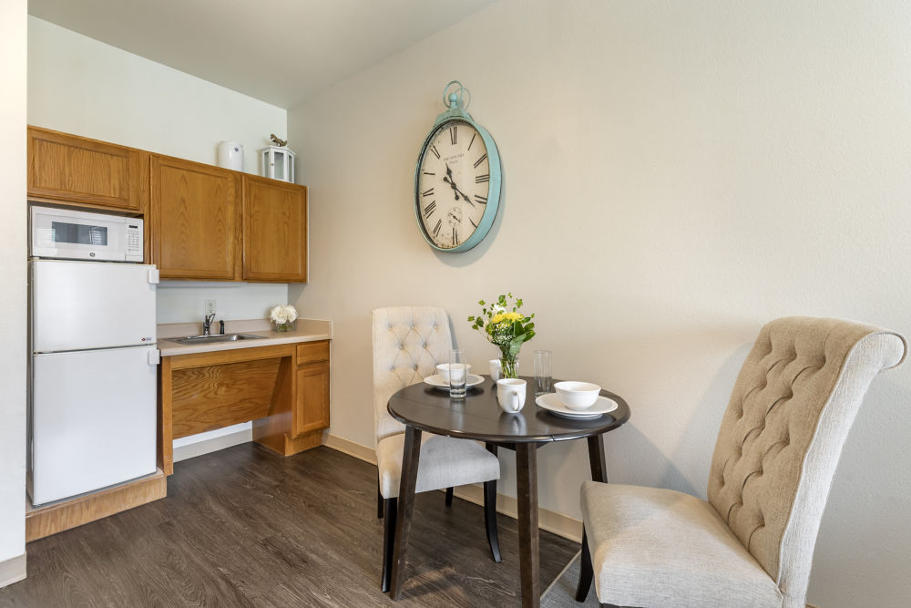 Apartment Kitchenette