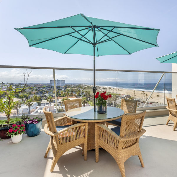 Brookdale Ocean House Rooftop