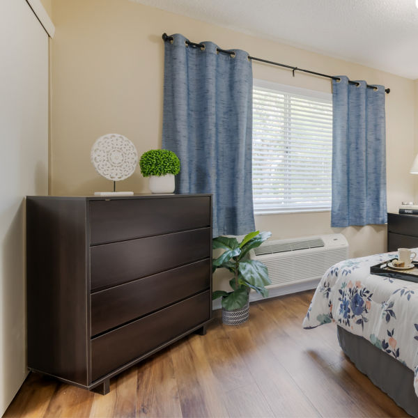 Brookdale Port Orange Apartment Bedroom