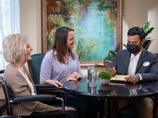 Sales associate with prospect