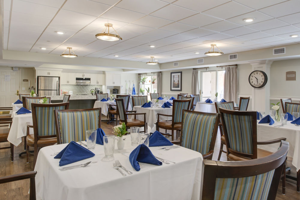 Memory Care Dining Room