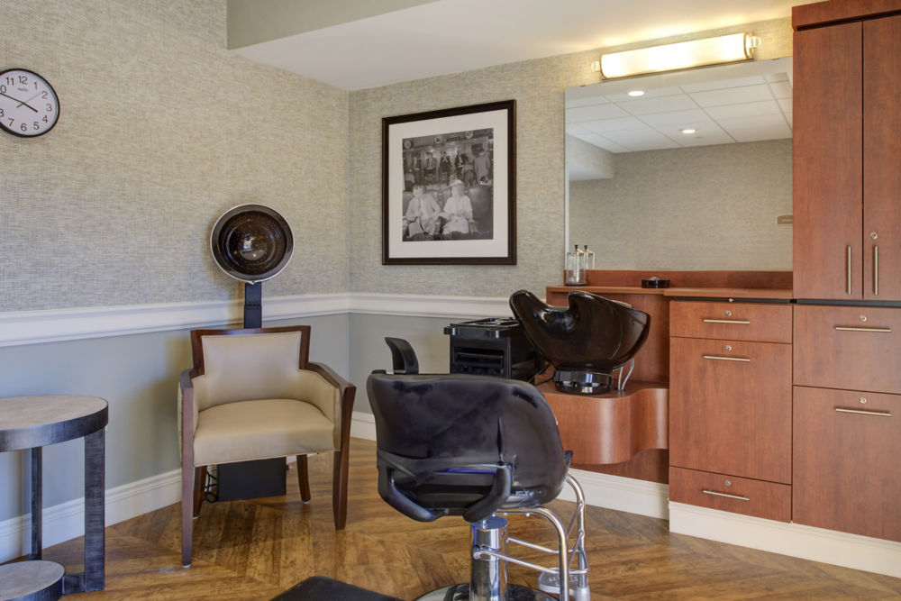 Memory Care Salon