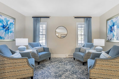Sitting Area