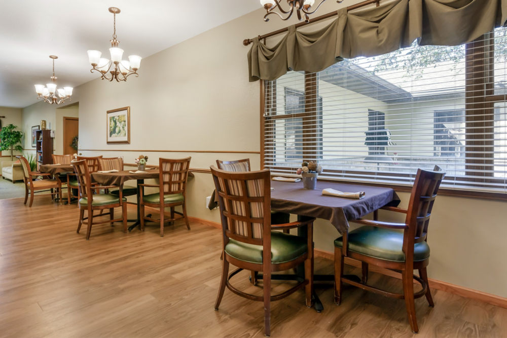 Sun Prarie Dining Room