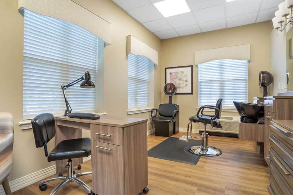 University Park Al Salon